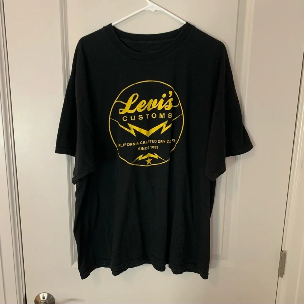Levi’s mens short sleeve graphic tee shirt | size 2XL